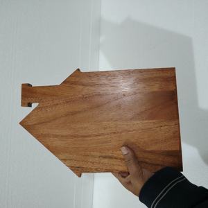 Tabla de Cortar de Madera con Forma de Casa, Artículo Destacado, Utensilios de Cocina en 2 Tamaños - Product Image 4