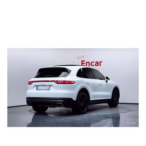 Porsche Cayenne 3.0 2024 con Caja de Cambios Automática, Volante a la Izquierda, Asientos de Cuero, Cámara Trasera, 52,518 km - Product Image 2