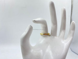 Anillo llamativo de Latón chapado en oro de lujo Estilo grueso audaz para looks modernos - Product Image 2