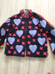 Manteau brodé VelvetSuzani pour femmes, fait main, floral, bohème, ethnique, veste d'hiver, artisan indien, fournisseur en gros, exportateur - Product Image 1