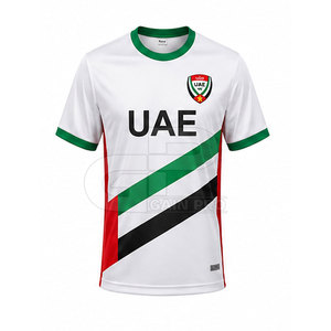 Kit promocional premium para aficionados al fútbol con gorro, bufanda, camiseta, bandera y balón para el apoyo del club y celebraciones. - Product Image 2
