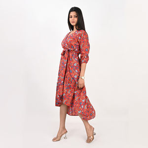 Robe en coton à imprimé floral élégant, col en V, manches longues, taille ajustable avec lien, ourlet asymétrique, mode bohème décontractée d'été - Product Image 3