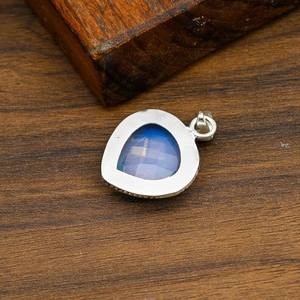 Colgante de ópalo lechoso en plata de ley 925, hecho a mano, diseño moderno, colgante de plata, joyería natural, regalo para San Valentín - Product Image 6
