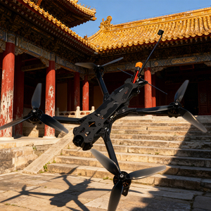 โดรนแข่งฟรีสไตล์ความเร็วสูง โครงคาร์บอนไฟเบอร์แข็งแรงพิเศษ พร้อมมอเตอร์ 3115 แบตเตอรี่ 6S ระยะบินไกล 20 กม. จอภาพ FPV ขนาด 10 นิ้ว - Product Image 3