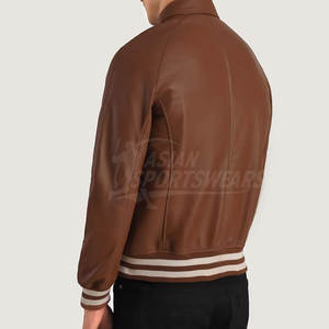 Chaquetas Varsity de Cuero Cómodas para Jóvenes, Forro Suave y Transpirable, Ropa Varsity Moderna - Product Image 4