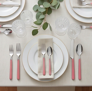 Ensemble de couverts en acier inoxydable avec finition miroir et manche rose, idéal pour les dîners, les réceptions et une utilisation élégante sur la table. - Product Image 4
