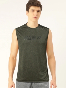 Camiseta sin mangas para hombre, color verde oliva, transpirable, de poliéster, con estampado de letras en la parte delantera, diseño informal con cuello redondo. - Product Image 4