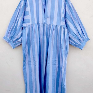 Vestido Maxi Bohemio de Verano con Rayas, Ecológico, de Algodón, Transpirable, Corte A, Escote en V, Sin Mangas, Diseño con Botones y Cintura Natural - Product Image 3