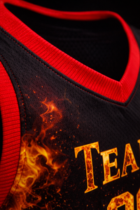 Uniforme de basket-ball de qualité supérieure pour hommes, design personnalisé noir feu, uniforme de sport personnalisé pour le basket-ball - Product Image 5