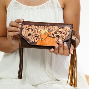 Western Hair On Tooled Leather Cartera de mujer Venta caliente Cartera de cuero marrón Organizador de alta calidad Cartera de viaje - Product Image 1