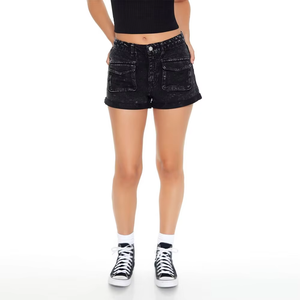 Shorts pour femmes les plus vendus, vêtements de sport, shorts en denim noir de haute qualité, écologiques, taille haute, avec poches à rabat, logo personnalisé OEM - Product Image 1
