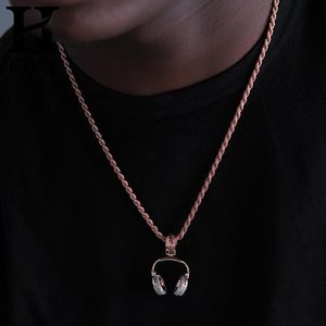 Pendentif Casque Audio Diamant Personnalisé, Diamant de Laboratoire, Bijou Hip Hop de Luxe pour Homme - Product Image 1