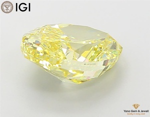 Diamante Cultivado en Laboratorio CVD de 2.00 Quilates, Color Amarillo Intenso, Claridad VS1, Certificado IGI, Forma Ovalada para Joyería Profesional - Product Image 4