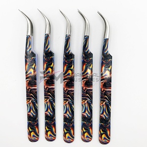 แหนบต่อขนตาสแตนเลสเคลือบกระดาษลายคิตตี้ ขนาด 10 มม. คุณภาพสูง ความแม่นยำสูง ยี่ห้อ RMI รับผลิตแบรนด์ส่วนตัว สำหรับต่อขนตาไฟเบอร์ - Product Image 2