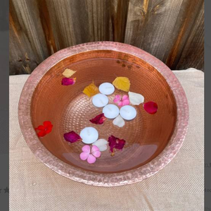 Cuenco de Cobre Puro Martillado para Pedicura con Reposapiés Metálico - Product Image 5