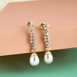 Boucles d'oreilles goutte diamant - Product Image 1