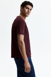 ผู้ผลิตเสื้อยืด เสื้อผ้าสตรีทแวร์ผ้าฝ้ายแบบกำหนดเองสำหรับผู้ชายและผู้หญิง เสื้อยืดคอกลมลำลองผ้าฝ้ายซักแบบวินเทจ ทรงปกติ คอกลม - Product Image 2