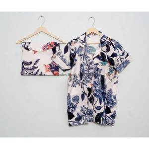 Hermoso y elegante conjunto de pijama corto de algodón hecho a mano en India, con estampado digital vintage, suave, para dormir, para mujer, primavera-verano - Product Image 4