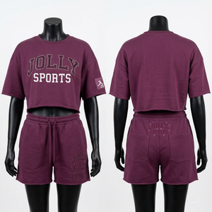 Conjunto de Top Corto y Pantalones Cortos para Mujer, Mezcla de Algodón y Poliéster GSM Premium, Estampado Gráfico, Logotipo Personalizado con Serigrafía, Camiseta y Pantalones Cortos 100% Algodón - Product Image 2