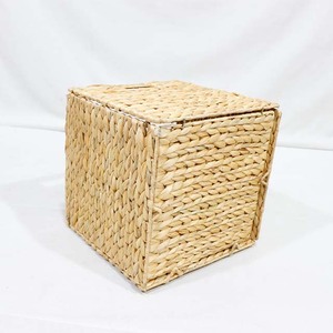 Handwoven <b>Square</b> Rattan <b>Storage</b> <b>Basket</b> With Lid Rustic Style For Living Room Organization - Product Image 2