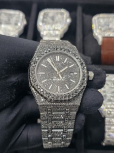 Reloj de Acero Inoxidable con Diamantes Moissanite VVS de 16 mm y 12 mm, Automático, para Hombre y Mujer, Diseño de Espinas Negras, Estilo Antiguo de Lujo - Product Image 4