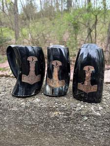 Jarra de Cerveza Vikinga Grabada Personalizada OEM, Taza Rústica Natural para Beber Cerveza, Pedido al por Mayor - Product Image 5