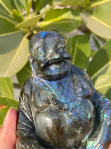 Statue de Bouddha rieur sculptée à la main en labradorite, pierre précieuse naturelle à reflets bleus, Feng Shui, méditation, décoration intérieure, vente en gros - Product Image 2