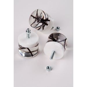 Colección de Diseños Variados de Tiradores de Cajones Artesanales de Resina y Madera, Adornos Únicos - Product Image 5