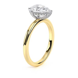 Anillo de Compromiso con Diamante Cultivado en Laboratorio de 3.75CT en Forma de Pera, Oro Amarillo de 14K, Joyería Fina Personalizada al por Mayor - Product Image 3