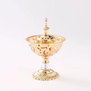 Vente en gros de brûleur d'encens en métal doré avec base en cristal, porte-bakhoor de luxe, bol à encens arabe Mabkhara pour le Ramadan, cadeau pour l'Aïd - Product Image 1