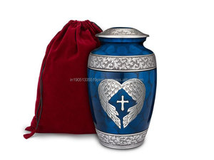 Urna Funeraria de Aluminio de 10 Pulgadas con Diseño Único de Cruz de Alas Grabada, Estilo Americano, Biodegradable y Personalizable, Suministros Funerarios al por Mayor - Product Image 2