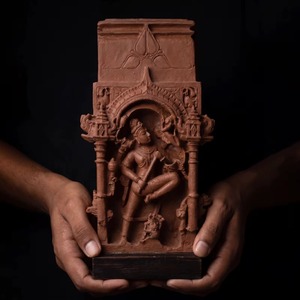 Sculpture de Shiva Gajasura Vadha |   Réplique du Musée d'Art du Temple Hindou du Xe Siècle - Product Image 5