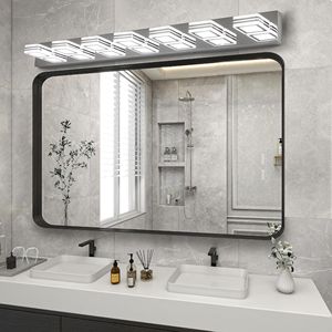 Lampada da Parete Moderna a 7 Luci LED Cromata da 45 Pollici con Paralumi Quadrati in Acrilico per Illuminazione Specchio Bagno - Product Image 4