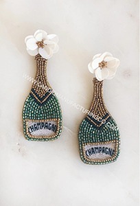 Boucles d'oreilles pendantes vintage tendance en alliage goutte d'eau avec strass en cristal et perles d'imitation plaquées or pour femme – Idéales pour un anniversaire - Product Image 4