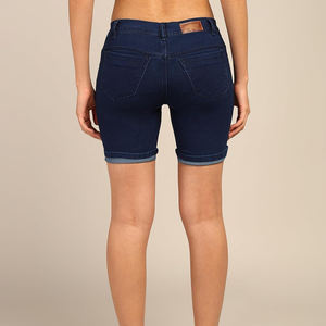 Shorts en jean moulants respirants pour femmes, style décontracté, qualité supérieure, logo personnalisé OEM - Product Image 6