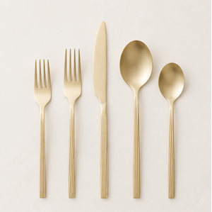 Juego de Cubiertos Dorados de Diseño Estándar, Cubertería de Acero Inoxidable con Mangos Acanalados para Bodas, Hoteles y Restaurantes de Alta Gama, Precio de Fábrica - Product Image 1