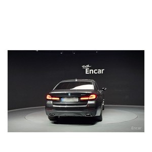 BMW Serie 5 520i M Sport 2023, Volante a la Izquierda, Caja de Cambios Automática, 54,679 km - Product Image 4