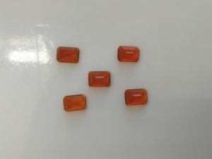 โอปอลสีส้มธรรมชาติ 7x5 มม. รูปทรงแปดเหลี่ยม คุณภาพดีที่สุด สำหรับทำเครื่องประดับ - Product Image 2