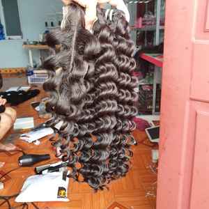 100% vietnamien Remy Extension de cheveux humains profonde bouclés printemps perruque non traitée Jerry Curl trame unique 14-20 pouces longueur étirée - Product Image 4