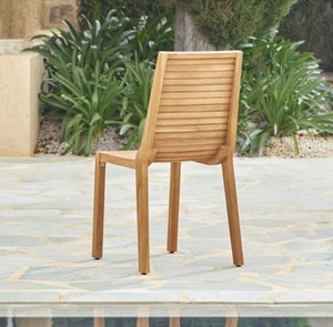 Ensemble de salle à manger d'extérieur en teck massif de qualité supérieure, table rectangulaire de patio avec 4 chaises sans accoudoirs - Product Image 3