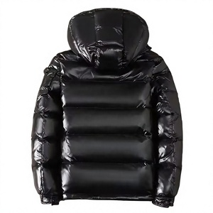 Blouson matelassé rouge à capuche pour homme, fermeture éclair, coupe-vent, manteau d'hiver décontracté, coupe ajustée, extérieur en polyester, longueur standard 2026 - Product Image 3