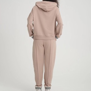ชุดวอร์มลำลองสำหรับผู้หญิงชุดวอร์มเข้ารูปแบบกำหนดเอง - Product Image 4
