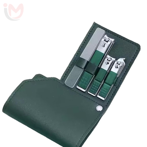 Kit de manucure classique 3 en 1 en acier inoxydable avec étui portable en cuir vert pour adultes - Product Image 5