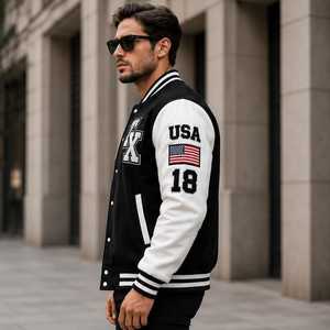 2026 เสื้อแจ็คเก็ตผู้ชายสีดำสีขาวแบบ Varsity Letterman ปักลายปักแบบกำหนดเอง แขนหนัง PU เสื้อแจ็คเก็ตเบสบอลทรงบอมเบอร์ สตรีทแวร์ - Product Image 4