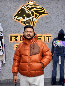 Veste matelassée à capuche orange pour homme RexFit, coupe-vent, hiver, décontractée, épaisse, rembourrage en polyester, fermeture éclair - Product Image 1