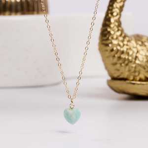 Pendentif Cœur Vintage Fait Main en Argent 925 et Aigue-marine, Bijou Délicat pour Demoiselle d'honneur, Cadeau pour Fiancée, Épouse, Petite Amie, Meilleure Amie - Product Image 3