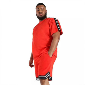 Conjunto deportivo de dos piezas para hombre, talla europea y americana, color sólido, camiseta de manga corta y pantalones cortos de verano, en venta. - Product Image 1