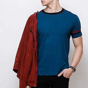 Camisetas OEM para hombre diseñadas para uso diario con tela suave y construcción resistente para un rendimiento confiable a largo plazo al por mayor - Product Image 2