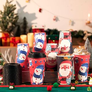 Confezione da 100 Bicchieri di Carta Natalizi da 16 oz con Coperchi, Tazze Usa e Getta per Bevande Festive, Cioccolata Calda e Cacao Caldo - Product Image 2