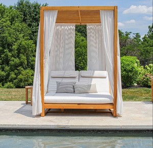 Cama de Día Doble Tipo Cabaña para Exteriores, de Madera de Teca Sólida Premium, con Cortinas de Privacidad - Product Image 2